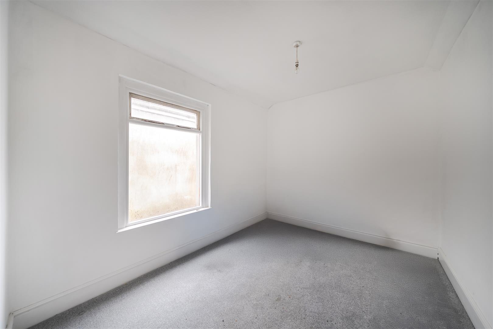 Cecil Street, Manselton, Swansea, SA5 8QW